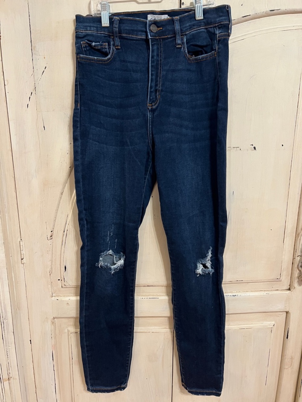 Cello Distressed Skinny Jeans Dark Wash High Rise Size 9